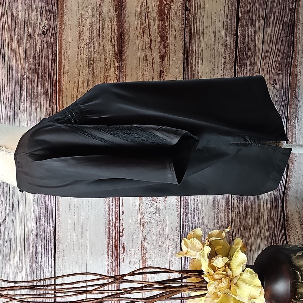 NEW LEVI'S BLACK SHORT DOLMAN SLEEVE LACE INSET PULLOVER TOP BLOUSE - Picture 4 of 14